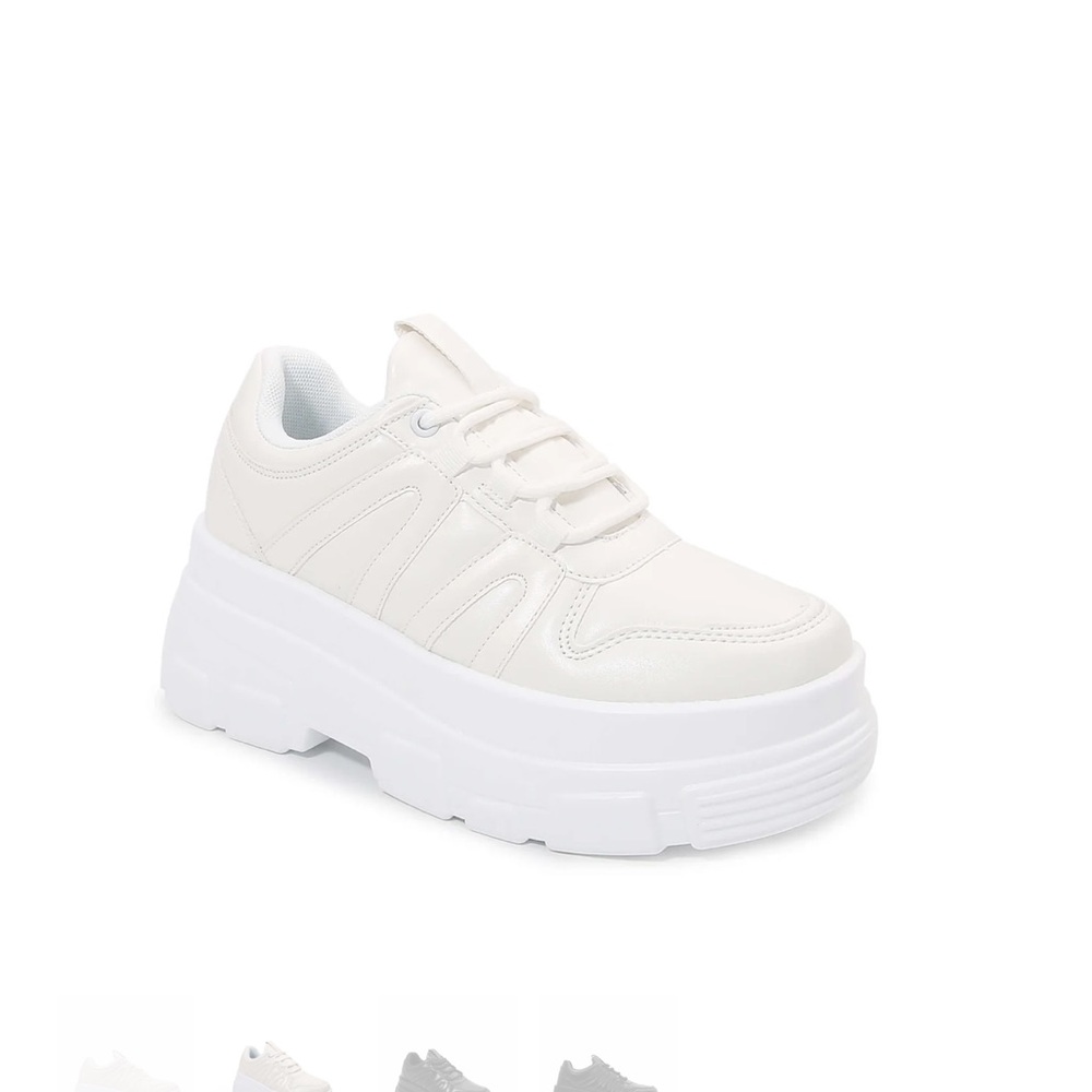 Berness Mia White Chunky Platform Sneakers with Sporty Silhouette